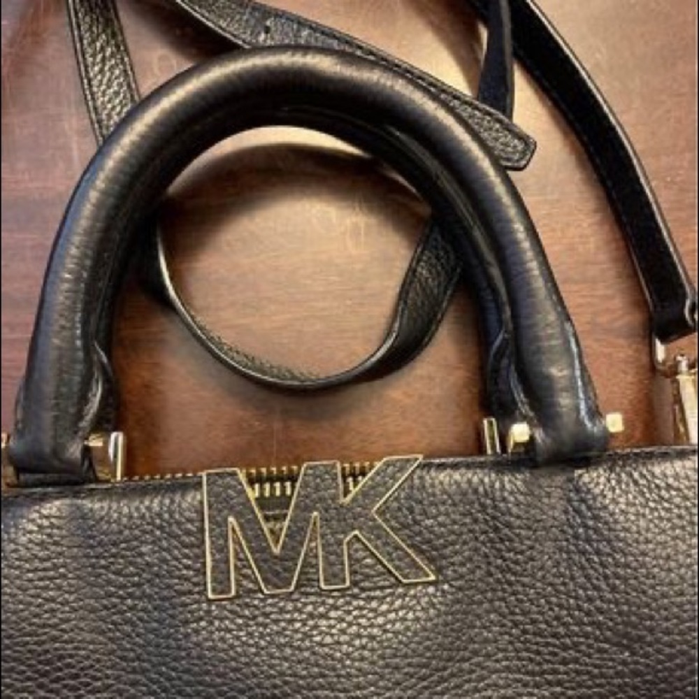 MK Purse